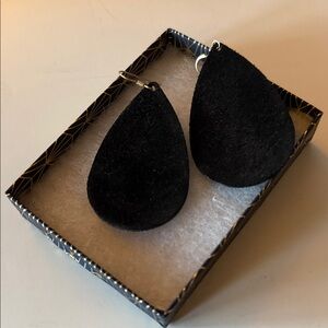 Nickel & Suede Medium Black SuedeTeardrop Earrings